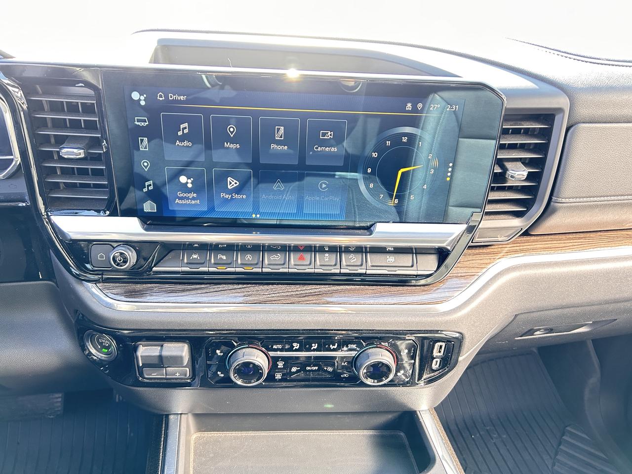 2024 Chevrolet Silverado Crew LT Trailboss 4W Photo