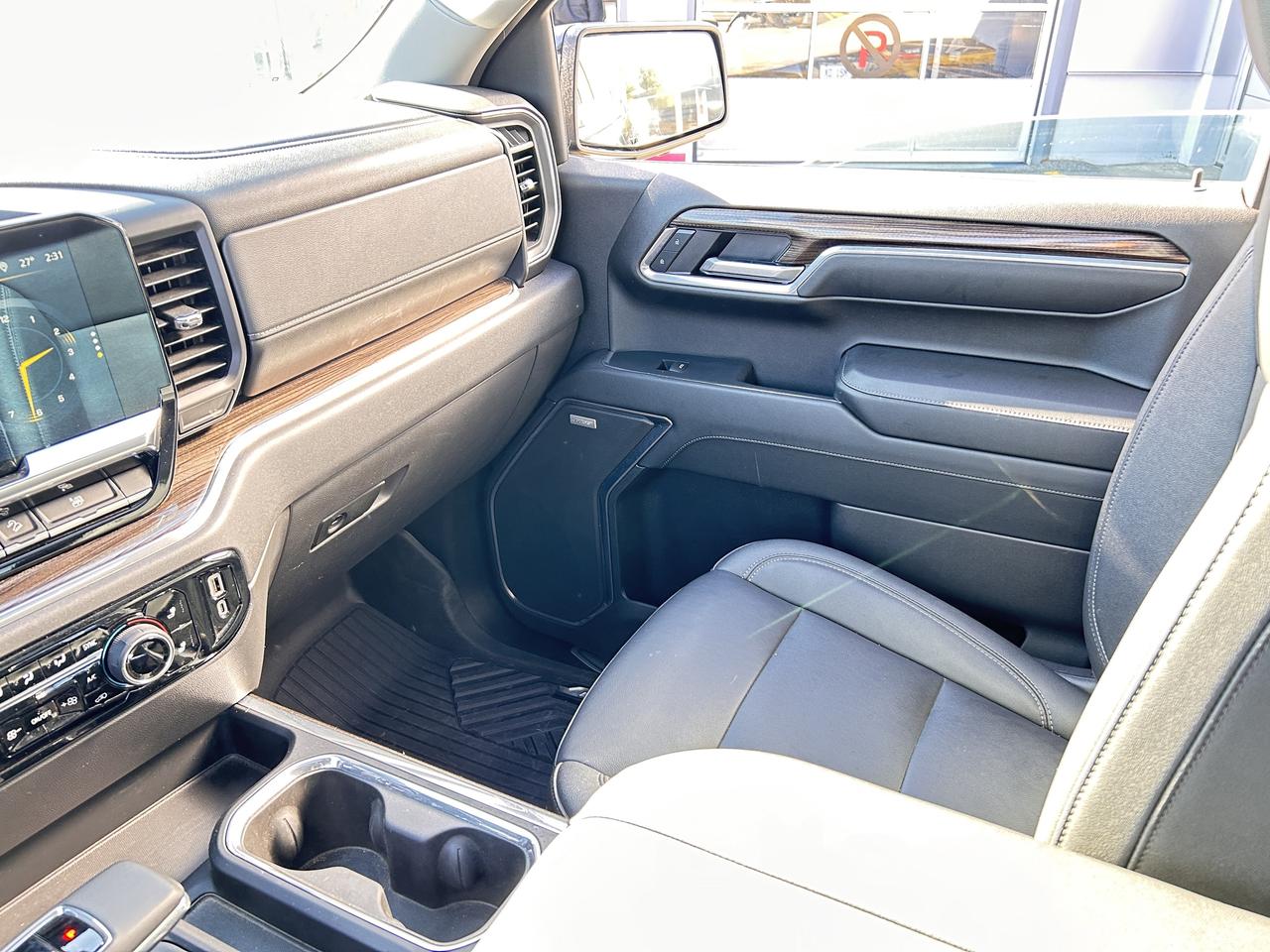 2024 Chevrolet Silverado Crew LT Trailboss 4W Photo