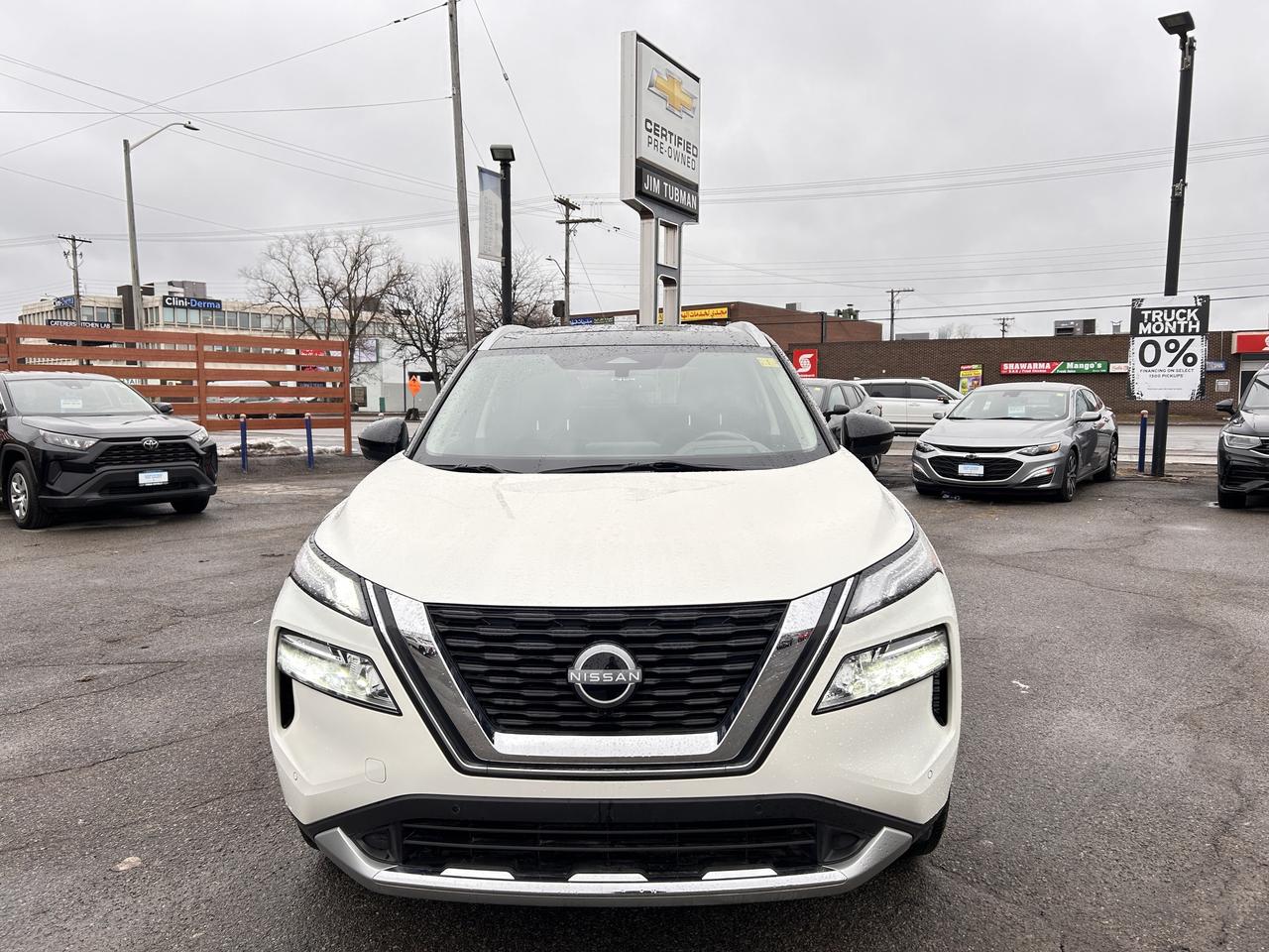 2023 Nissan Rogue Platinum Photo