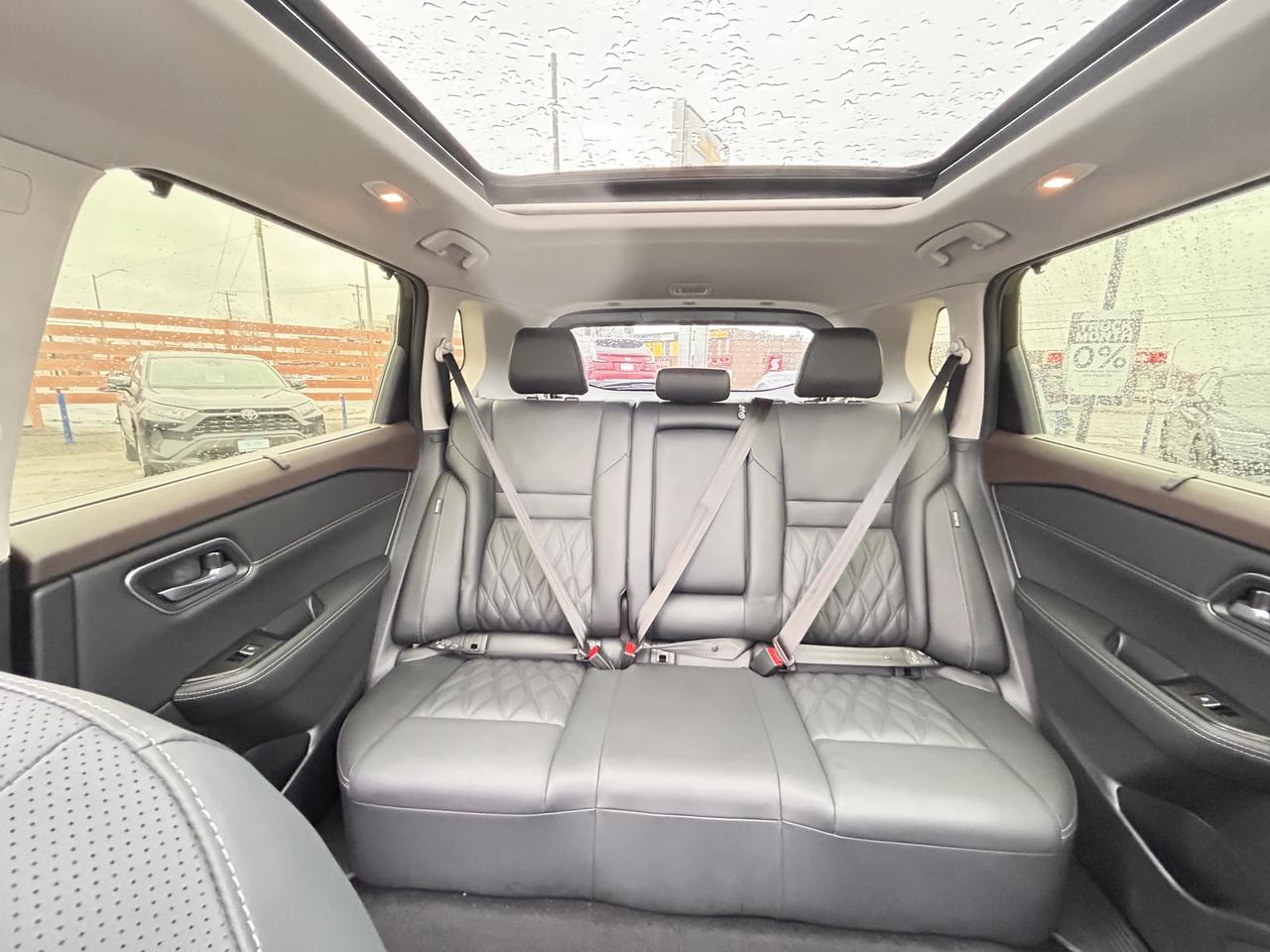 2023 Nissan Rogue Platinum Photo