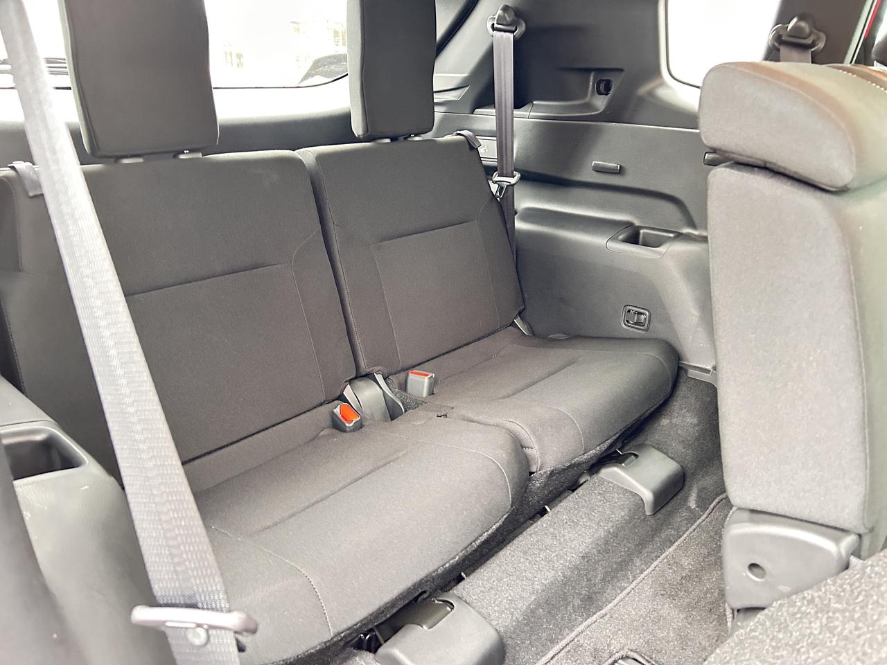 2022 Mitsubishi Outlander ES Photo