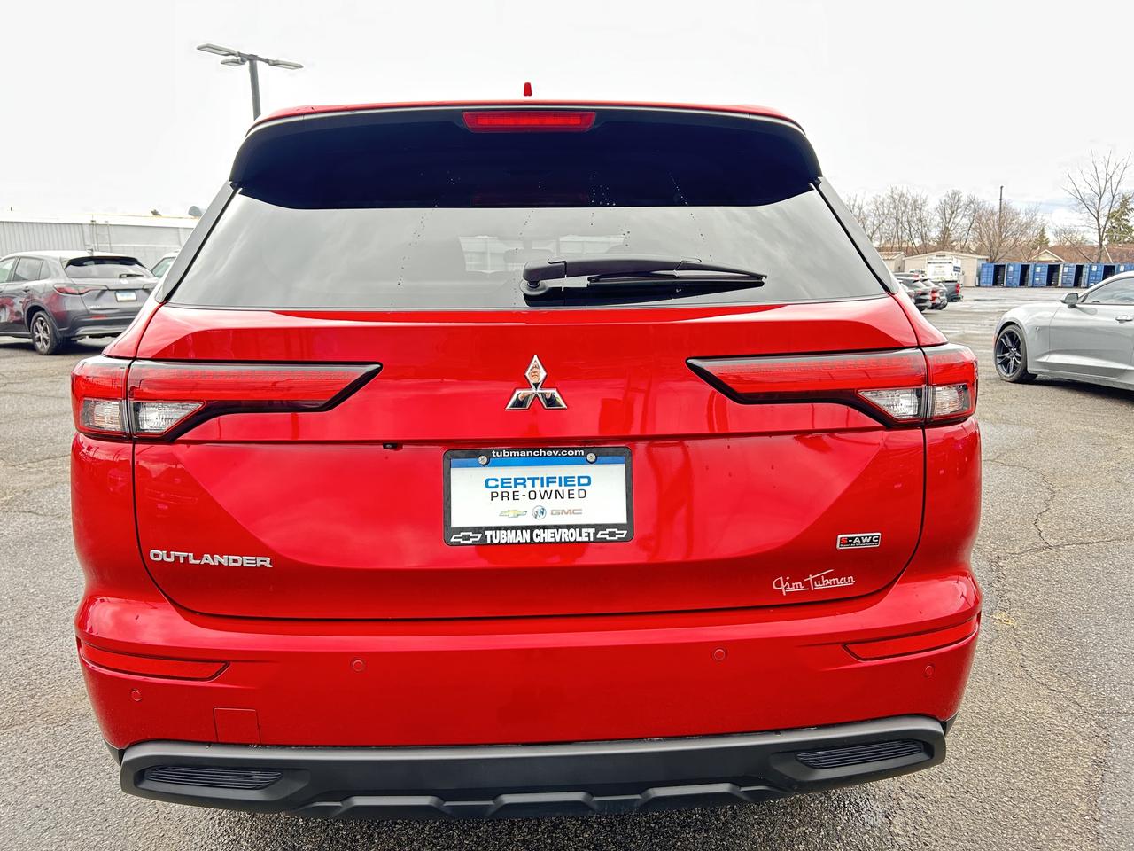 2022 Mitsubishi Outlander ES Photo