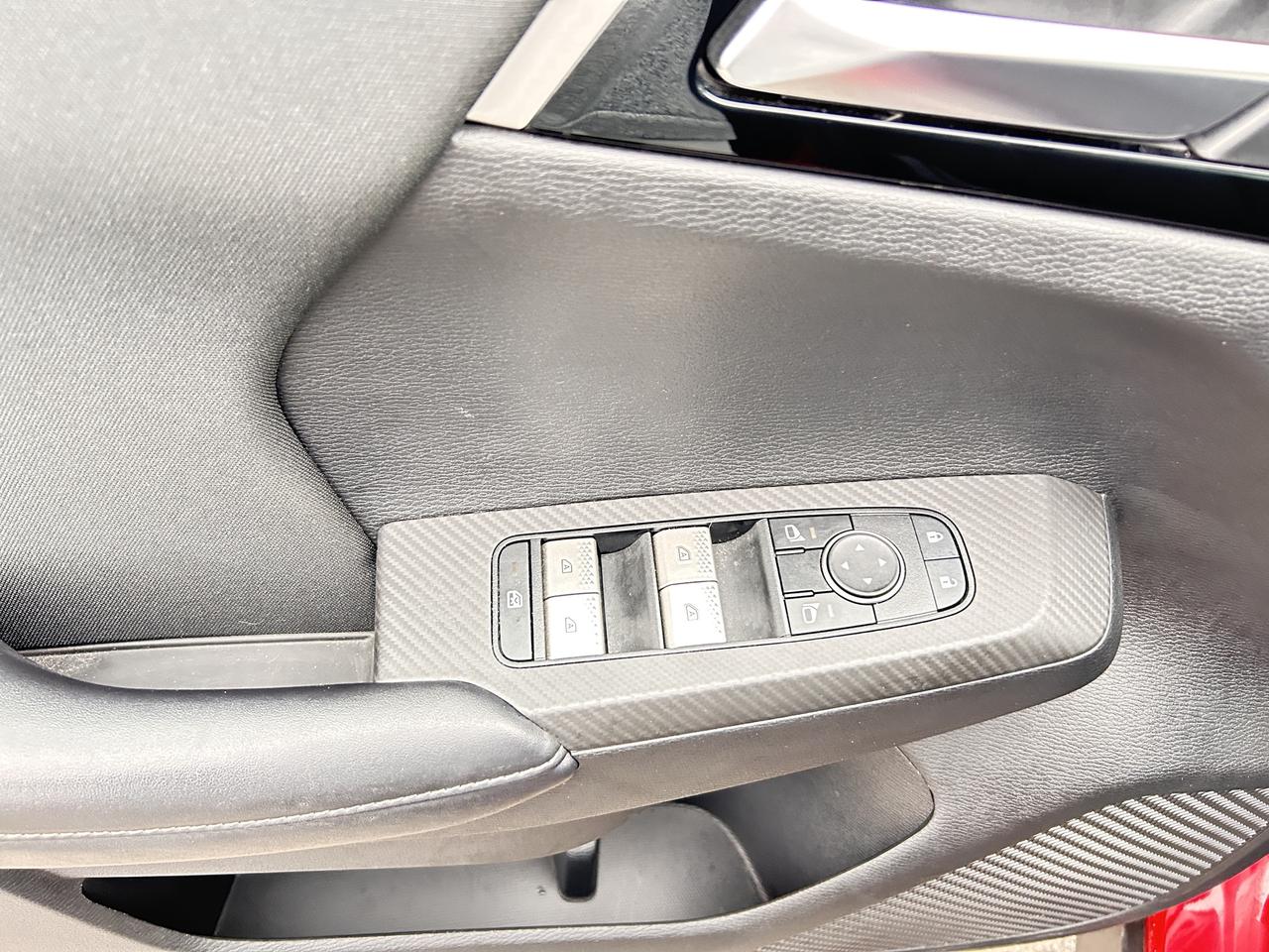 2022 Mitsubishi Outlander ES Photo