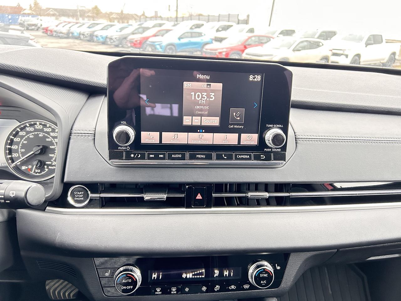 2022 Mitsubishi Outlander ES Photo