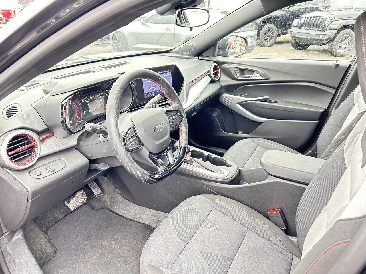 2025 Chevrolet Trax 1RS Photo