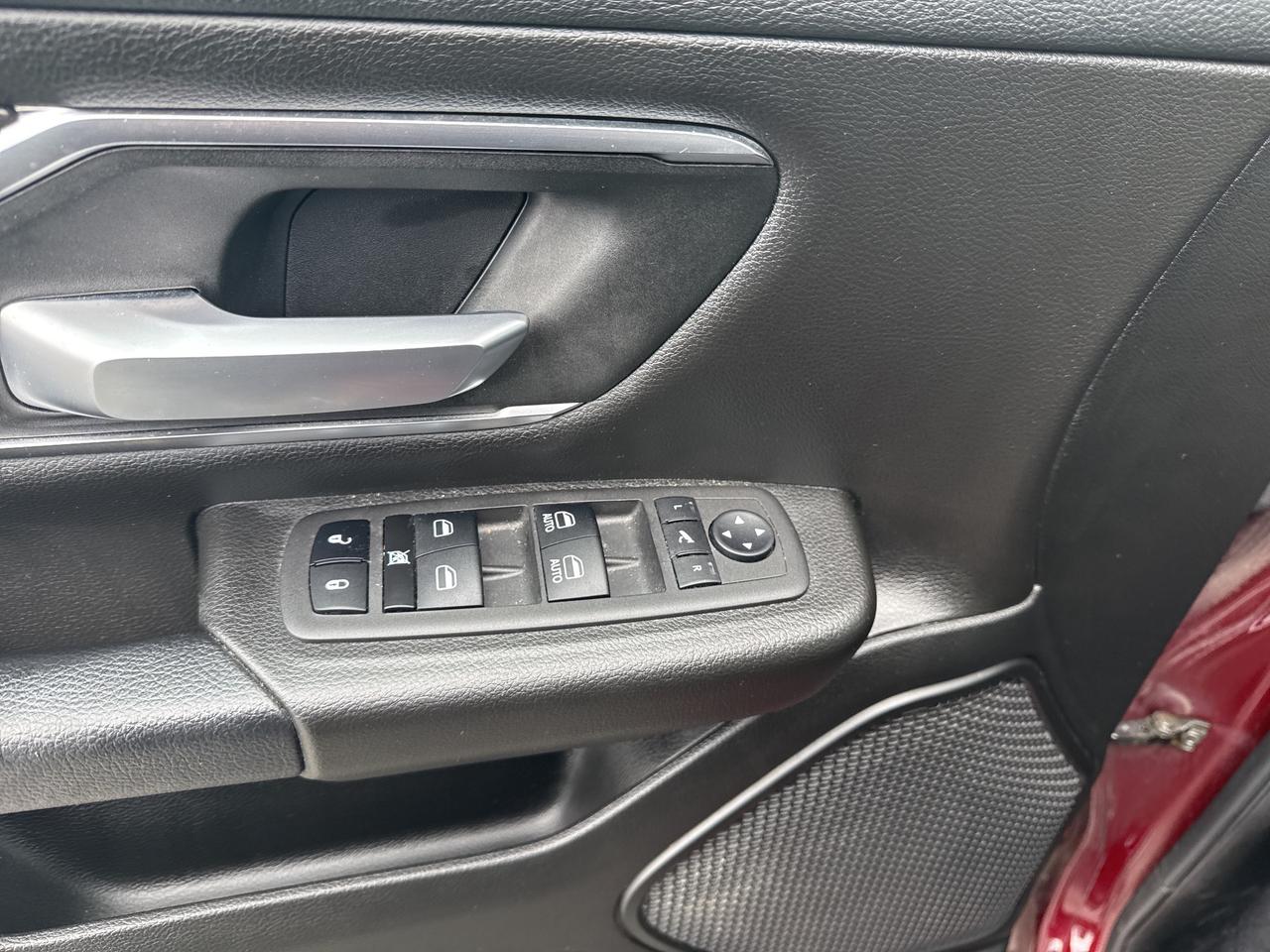 2024 RAM 1500 Big Horn Photo