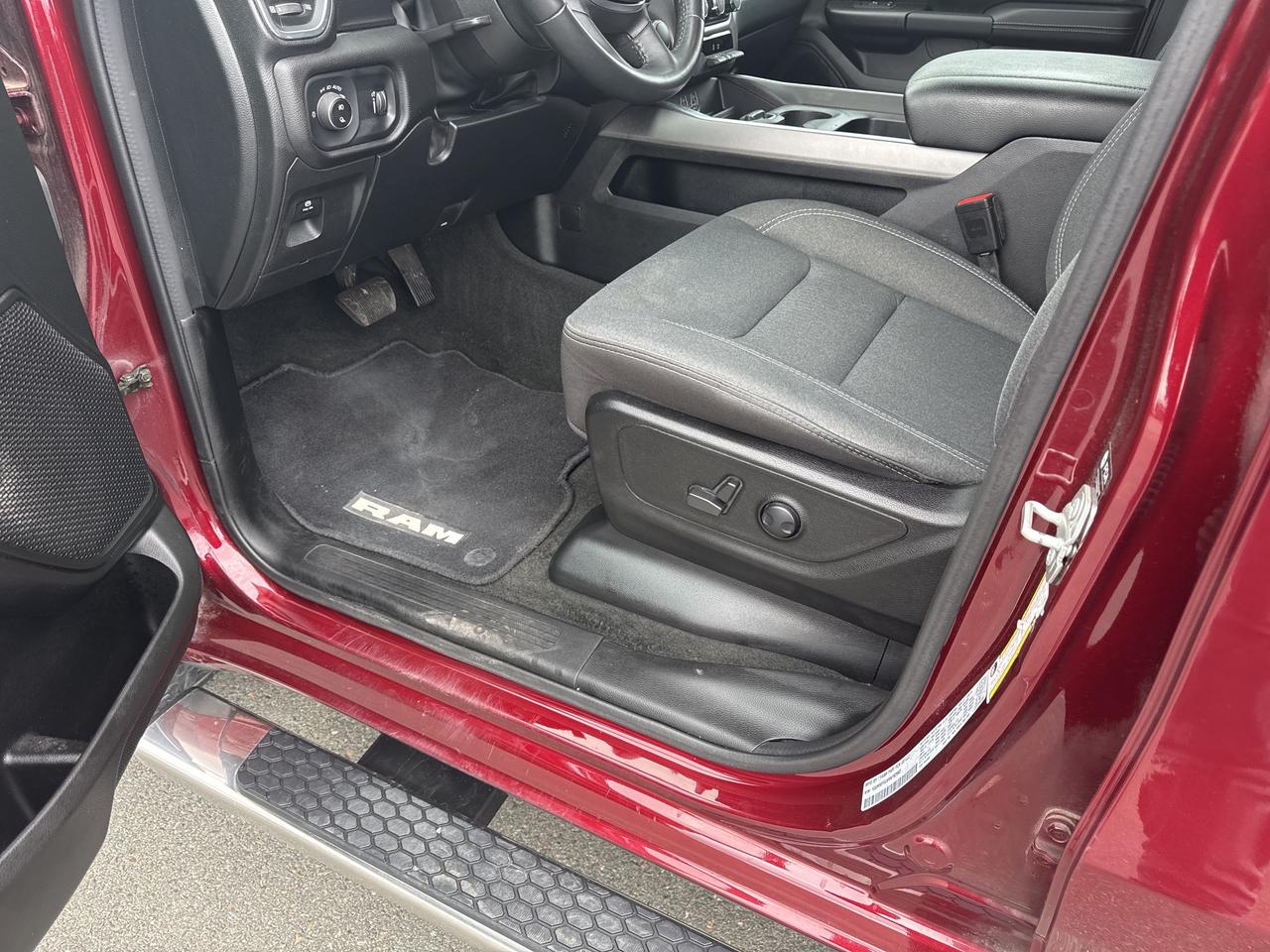 2024 RAM 1500 Big Horn Photo