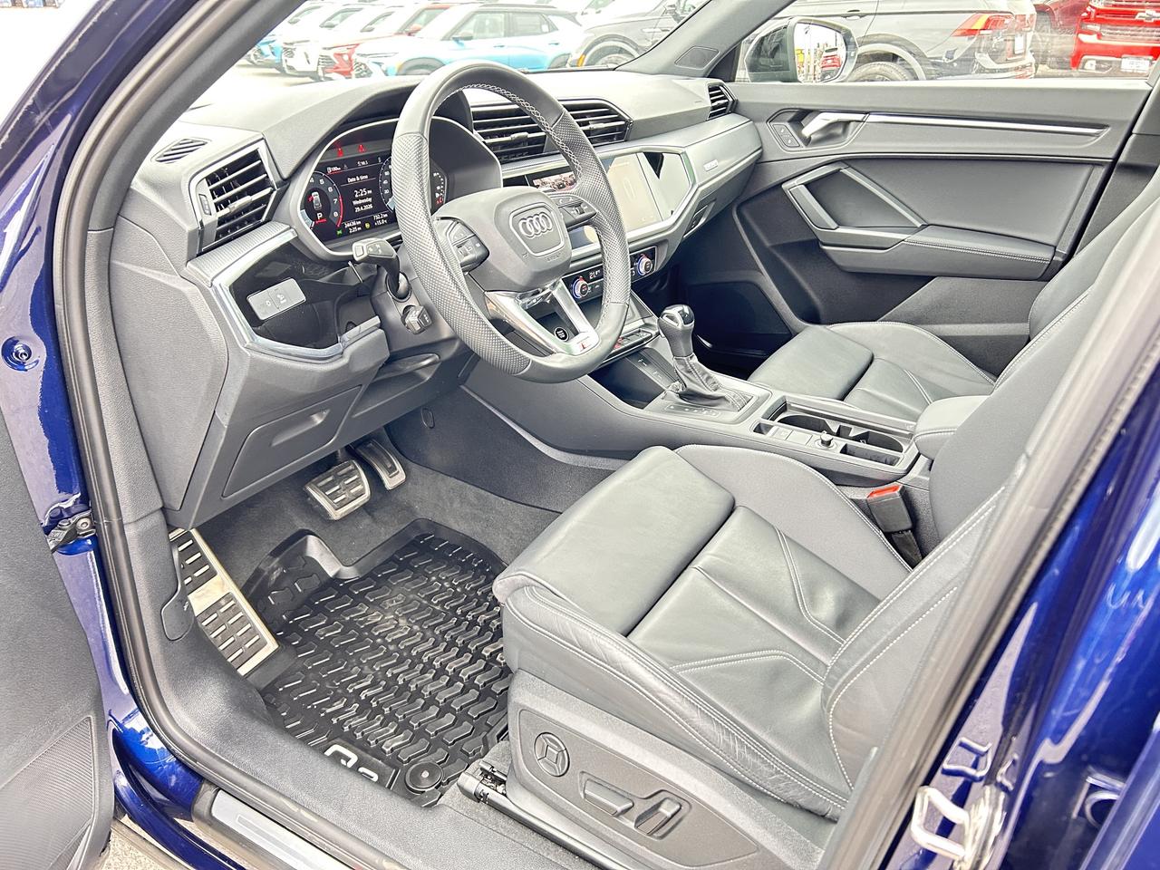 2024 Audi Q3 Premium Plus Photo