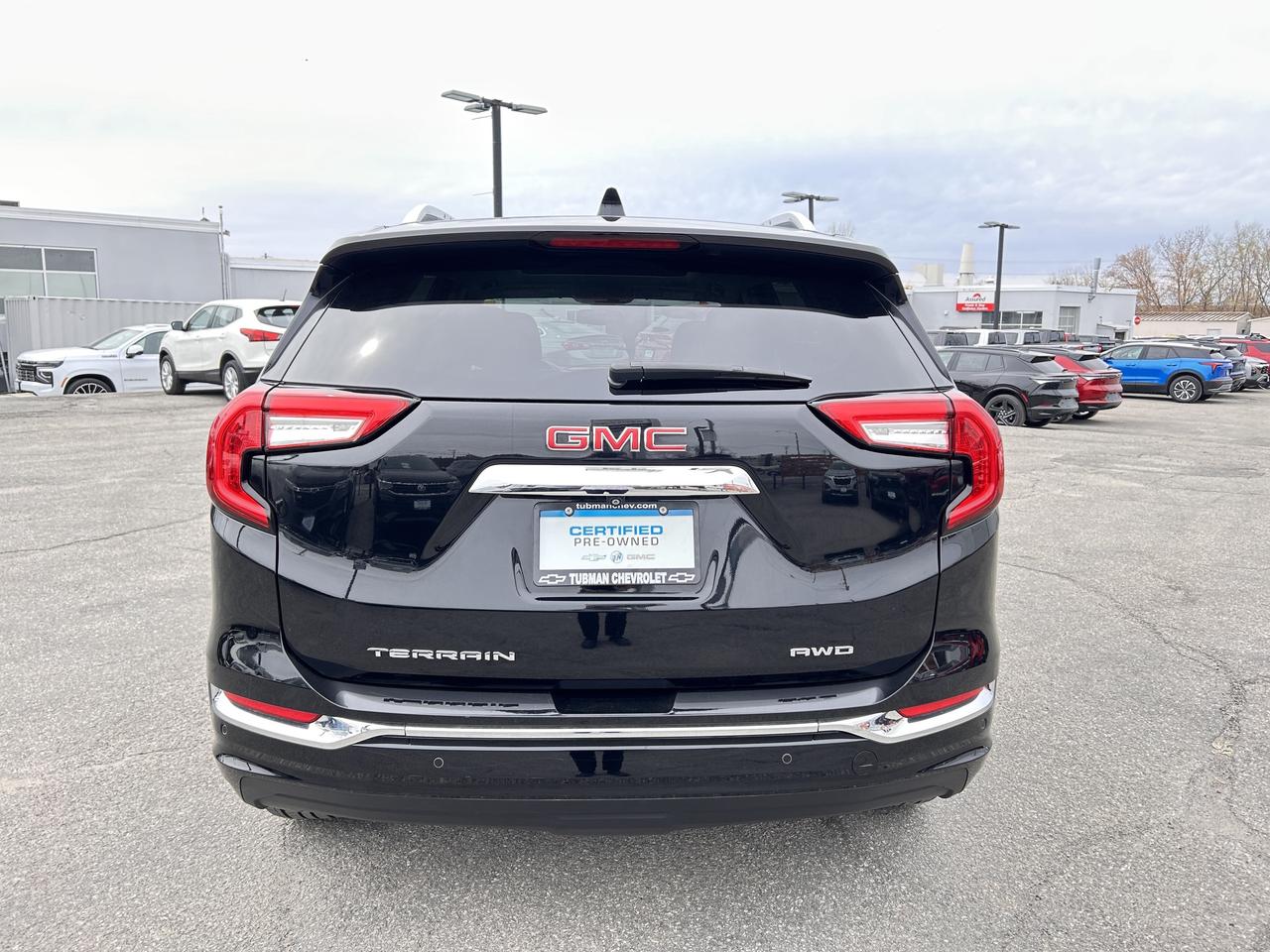 2022 GMC Terrain DENALI AWD Photo