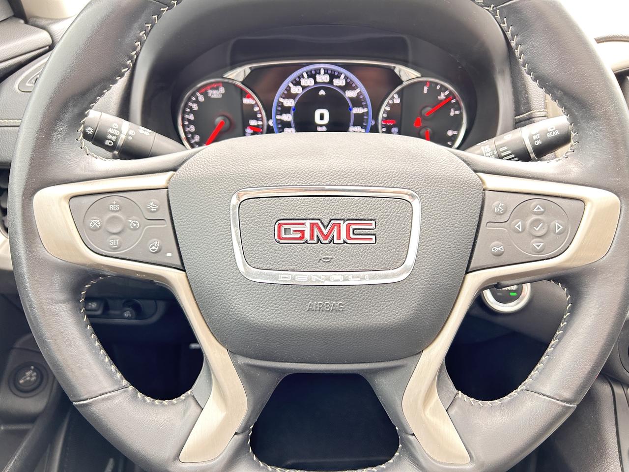 2022 GMC Terrain DENALI AWD Photo