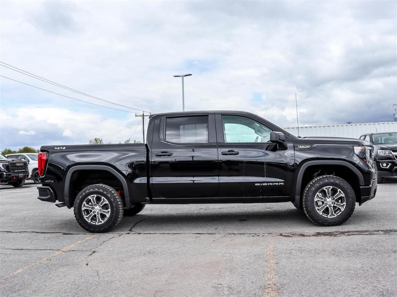 2026 GMC Sierra 1500 Crew Cab Short Box 4-Wheel Drive Pro Photo