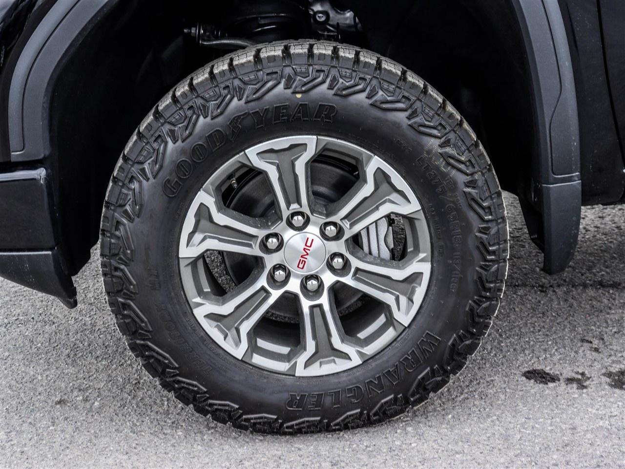 2026 GMC Sierra 1500 Crew Cab Short Box 4-Wheel Drive Pro Photo