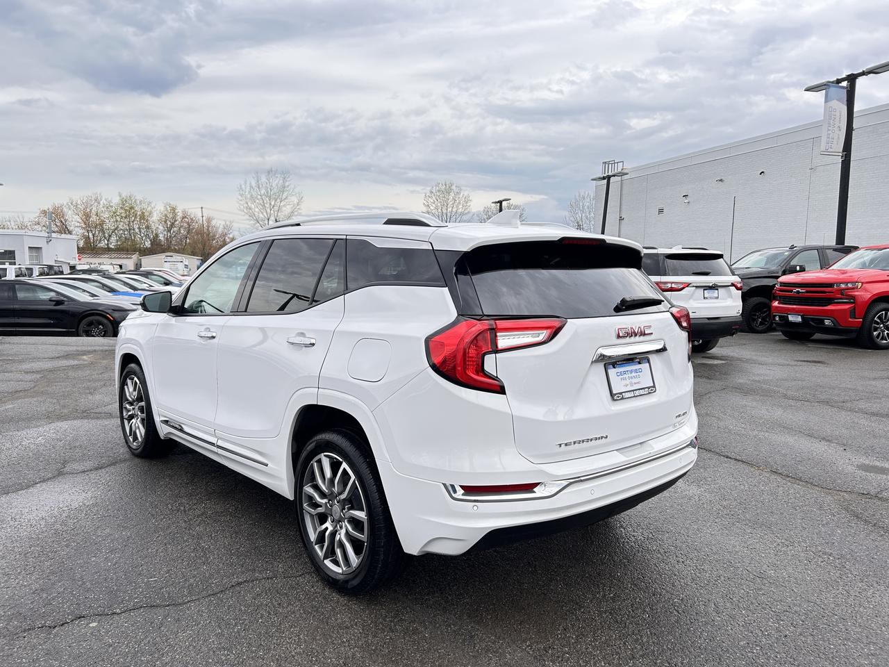 2024 GMC Terrain DENALI AWD Photo