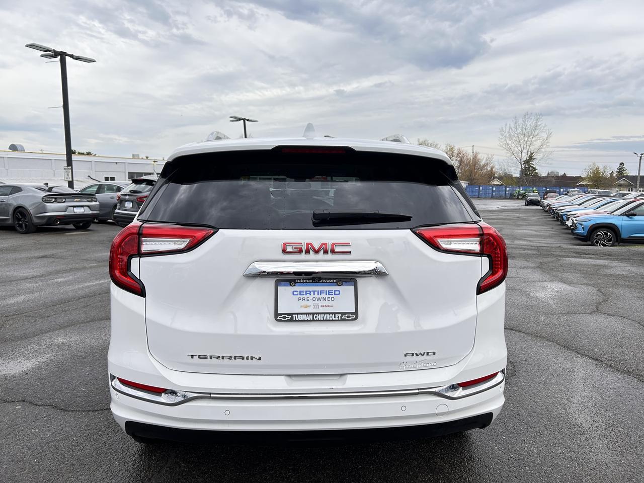 2024 GMC Terrain DENALI AWD Photo