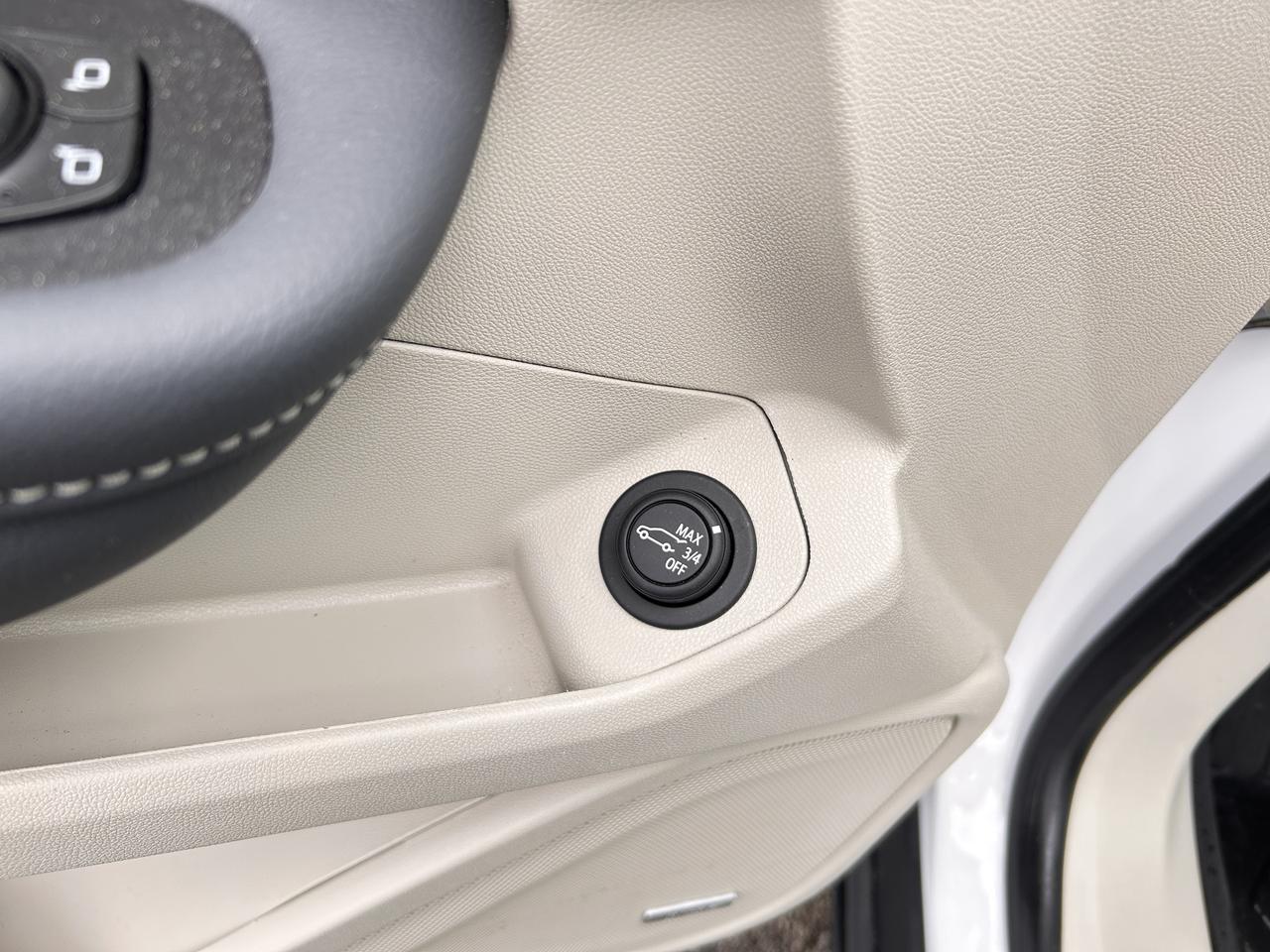 2024 GMC Terrain DENALI AWD Photo