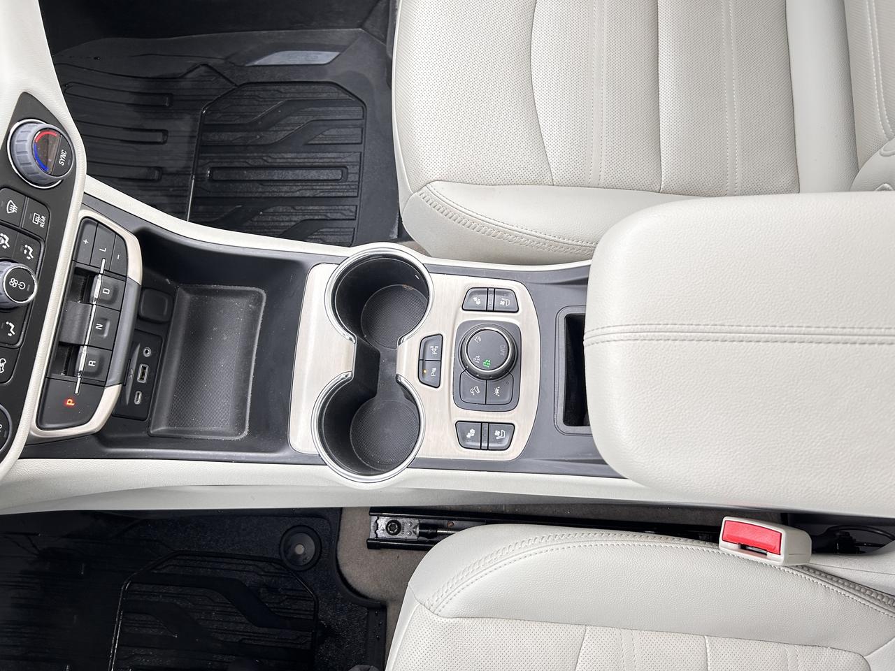 2024 GMC Terrain DENALI AWD Photo