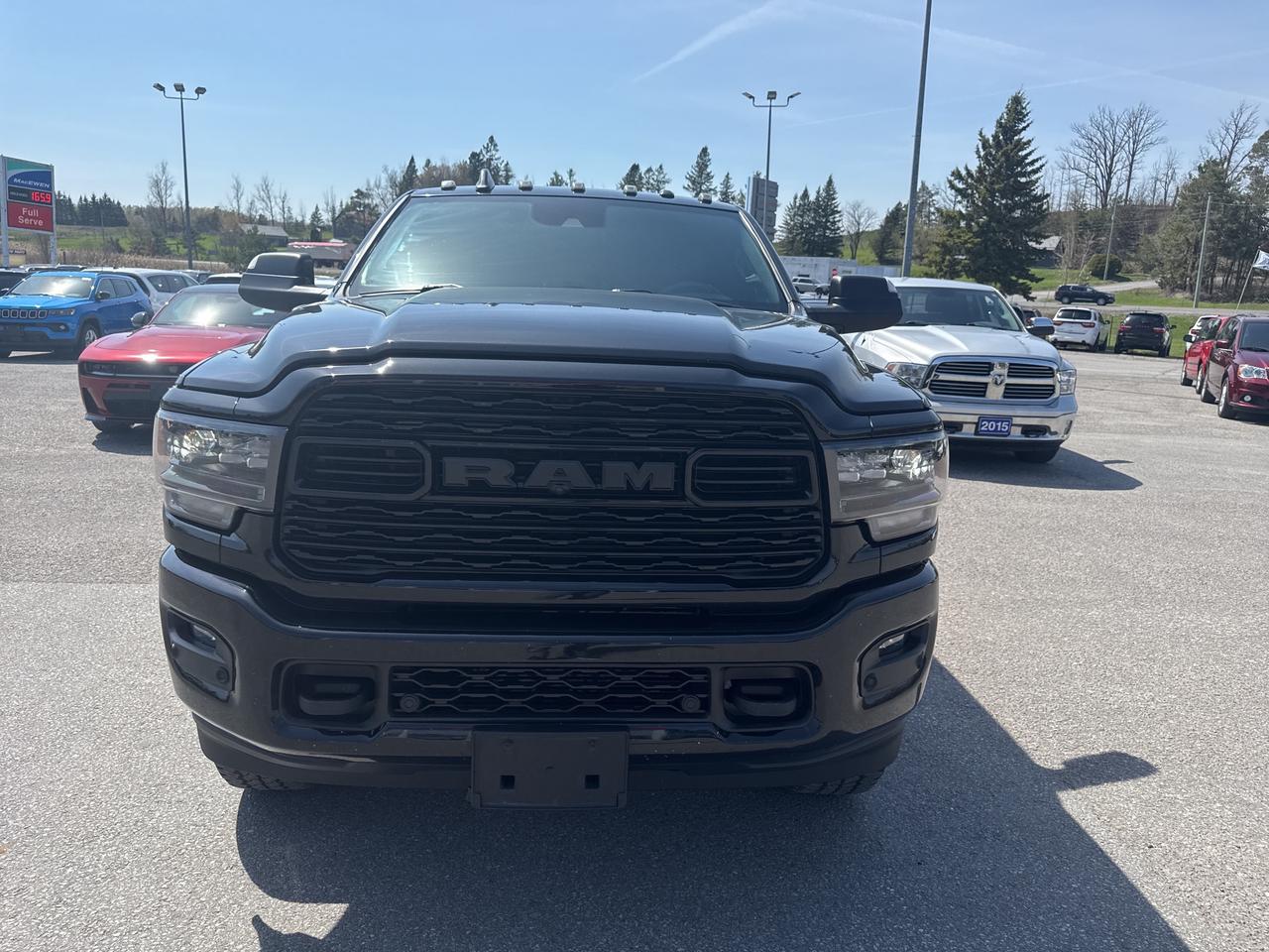 2022 RAM 3500 Limited Photo