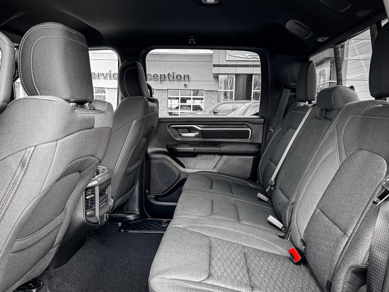 2026 RAM 1500 Big Horn   CREW   HEMI   LEVEL 2   NIGHT EDITION Photo4
