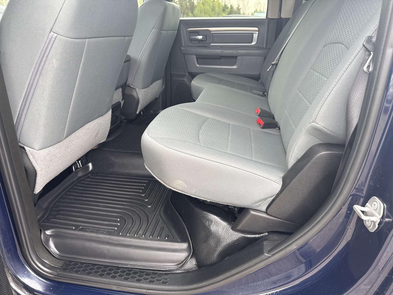 2018 RAM 3500 SLT Photo