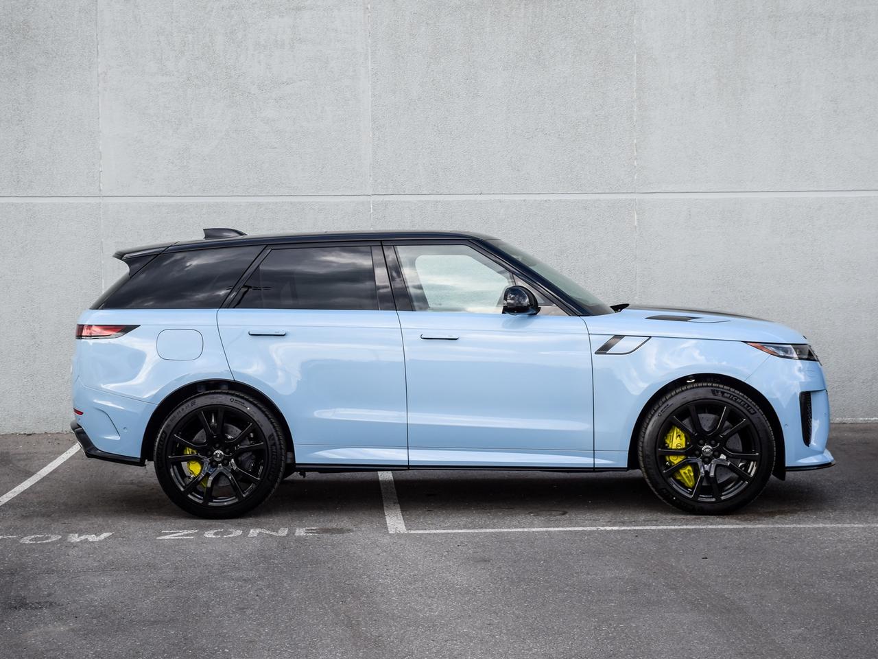 2025 Land Rover Range Rover Sport SV Edition Two Photo