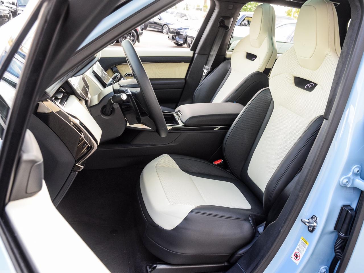 2025 Land Rover Range Rover Sport SV Edition Two Photo