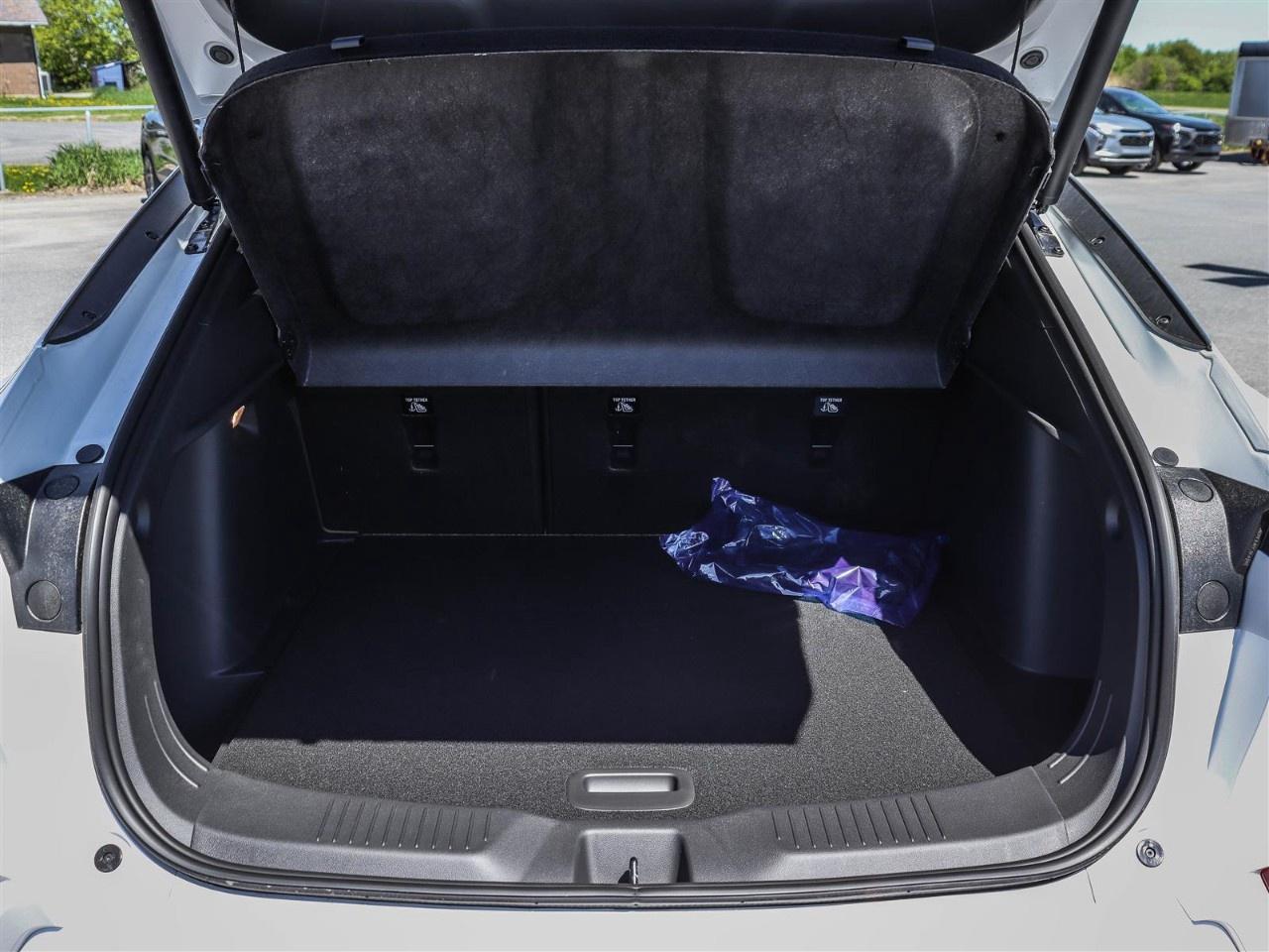 2026 Buick Envista FWD 4dr Avenir Photo
