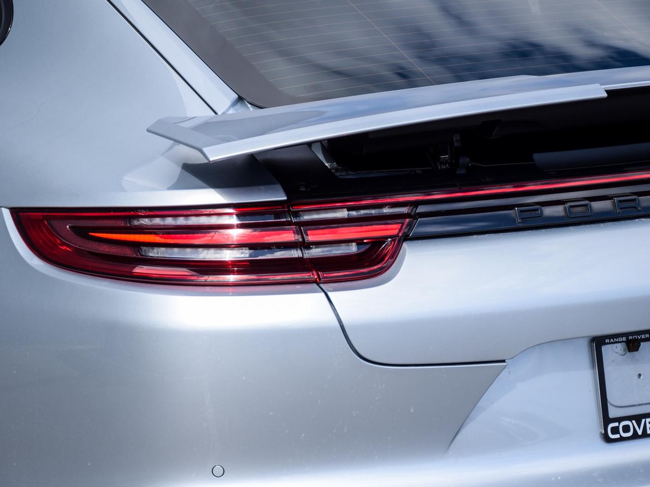 2017 Porsche Panamera Turbo Photo