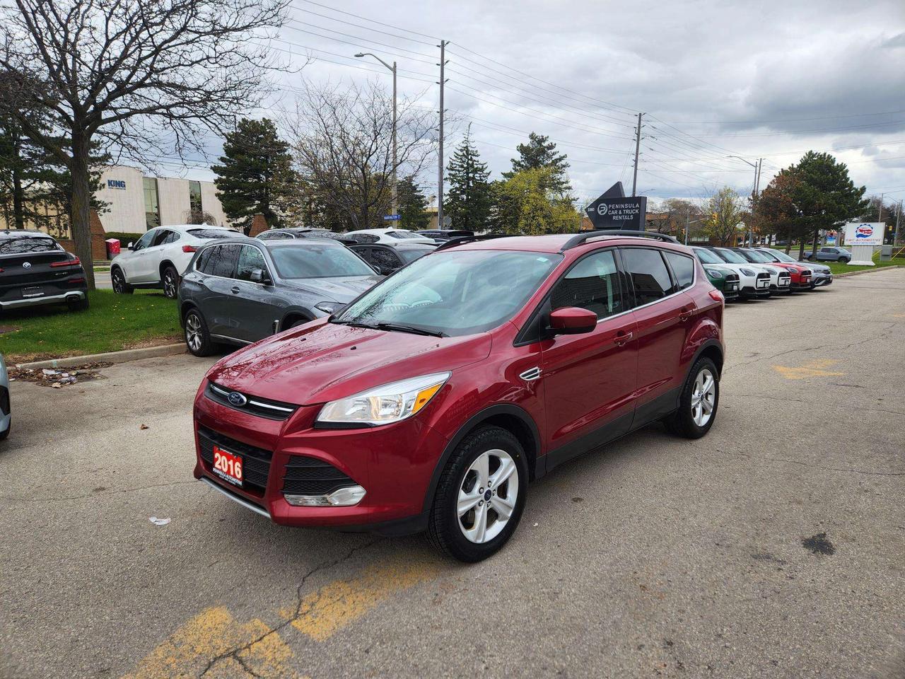 2016 Ford Escape SE 4WD, 201A PKG, NAVIGATION, NEW TIRES Photo