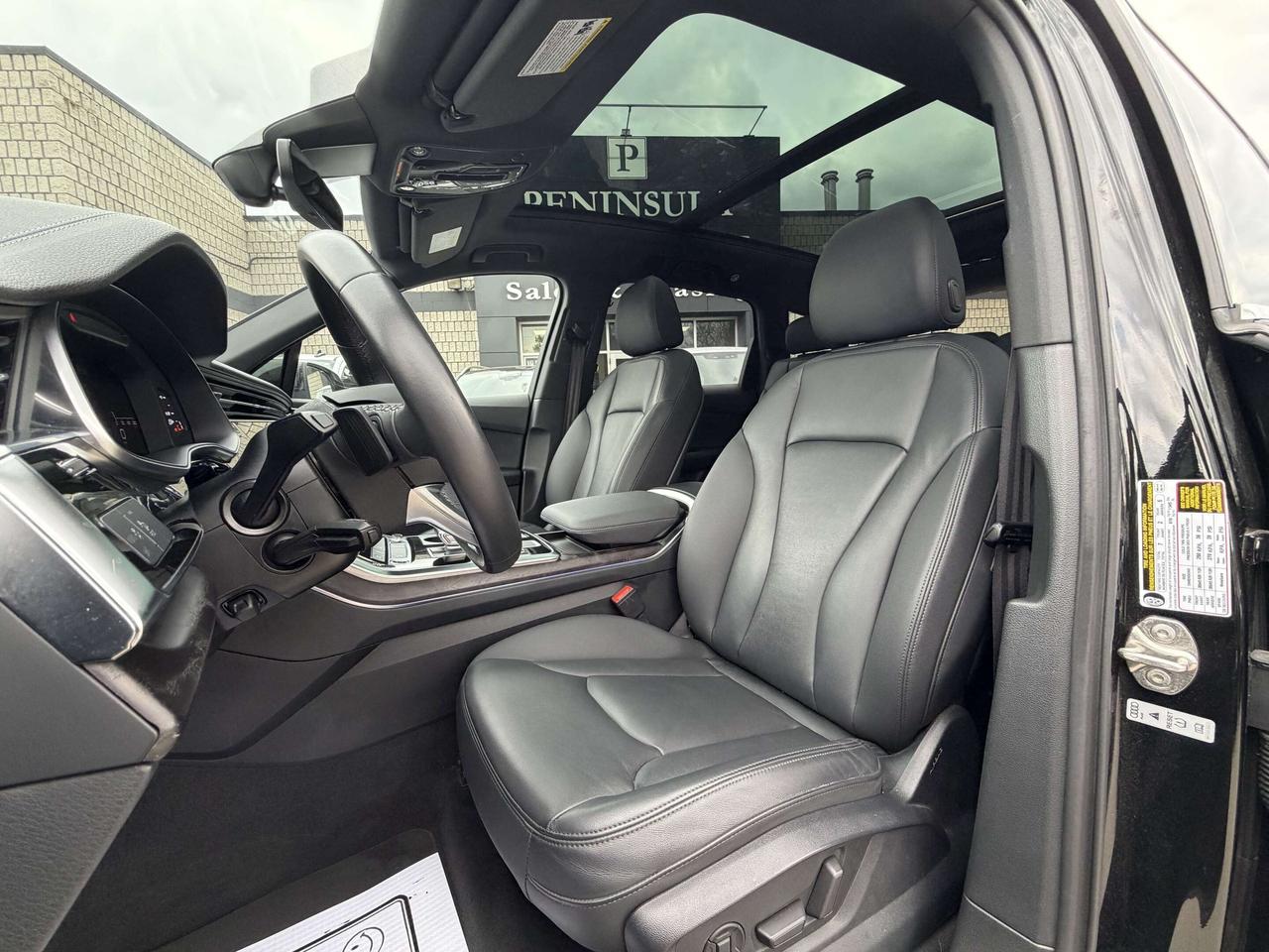 2023 Audi Q7 7 PASS,VIRTUAL COCKPIT,PANO,CARPLAY,AMBIENT LIGHTS Photo3