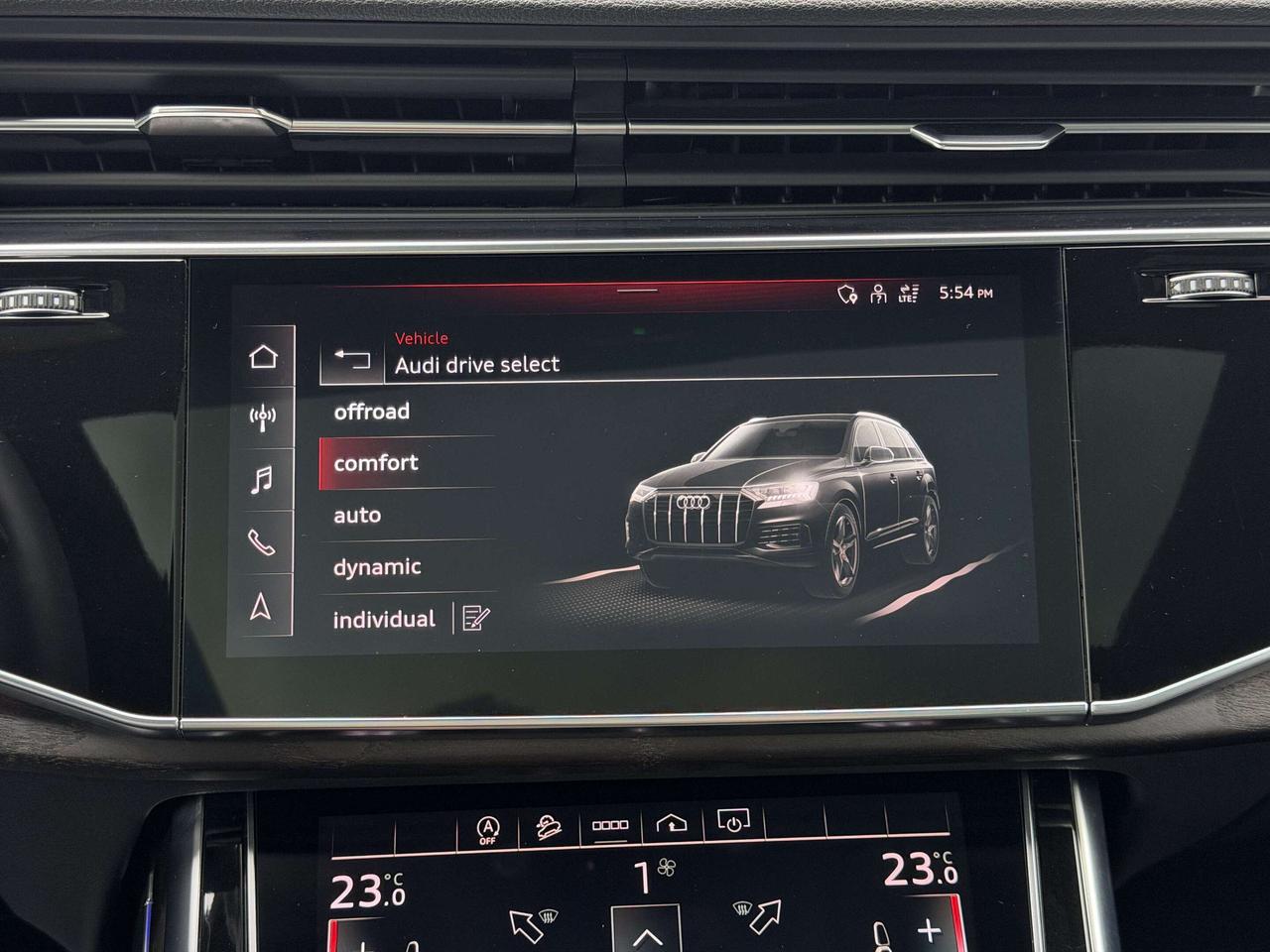 2023 Audi Q7 7 PASS,VIRTUAL COCKPIT,PANO,CARPLAY,AMBIENT LIGHTS Photo