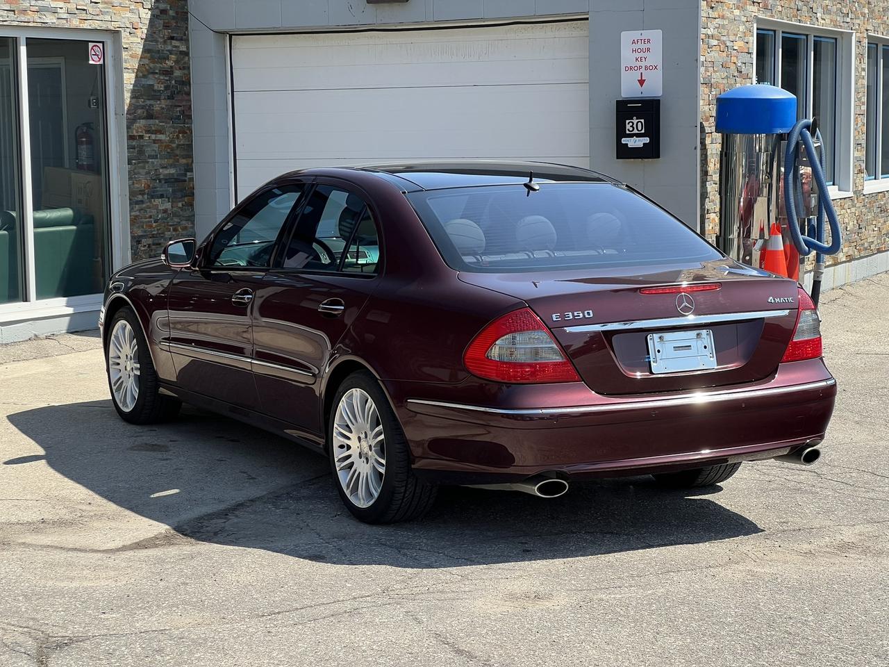 2007 Mercedes-Benz E-Class E 350 4MATIC – One Owner   Clean CarFax   Full Dea Photo