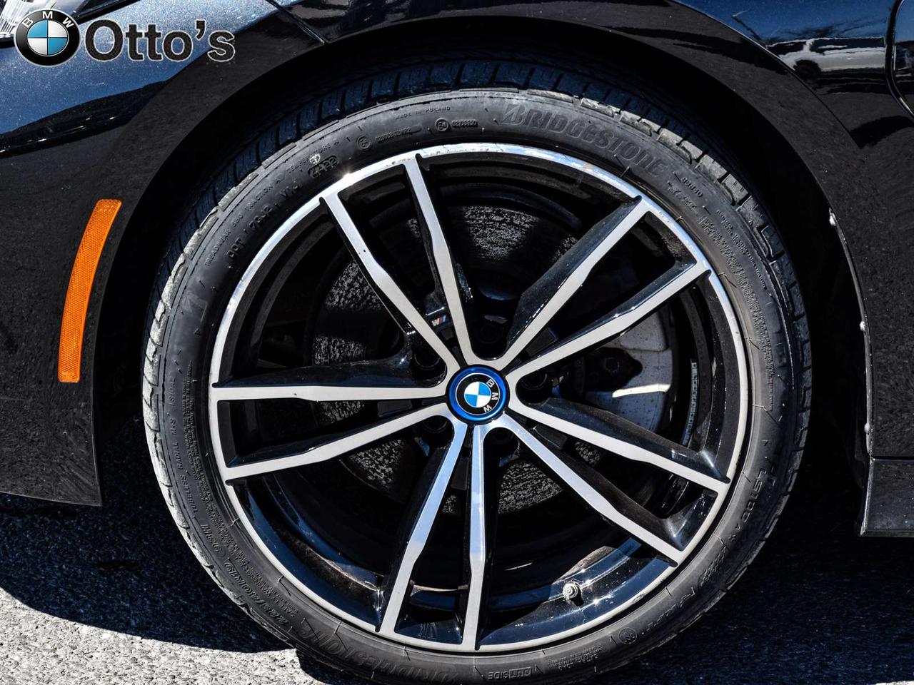 2023 BMW 3 Series xDrive Sedan Photo