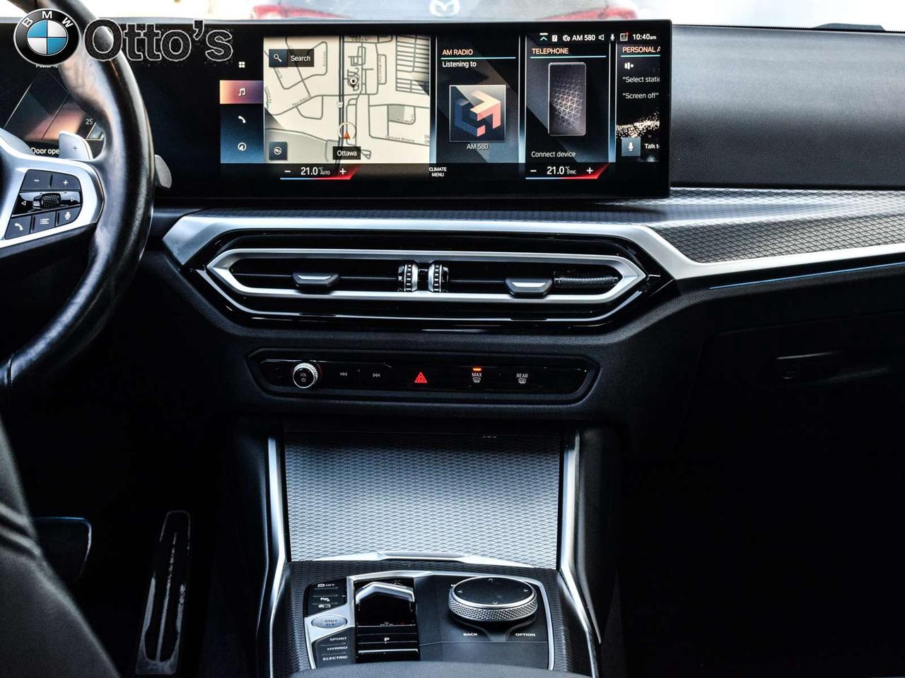 2023 BMW 3 Series xDrive Sedan Photo