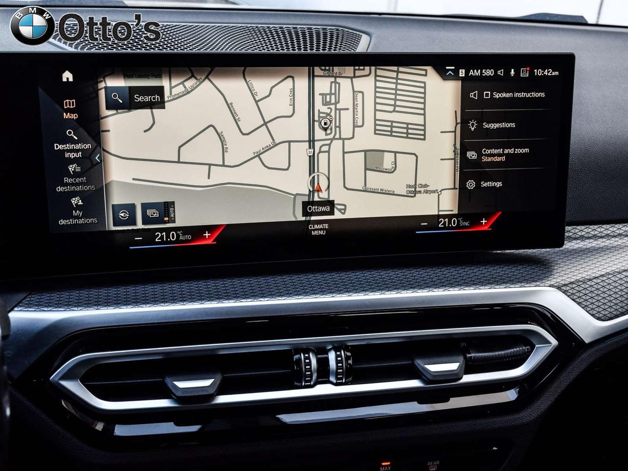 2023 BMW 3 Series xDrive Sedan Photo