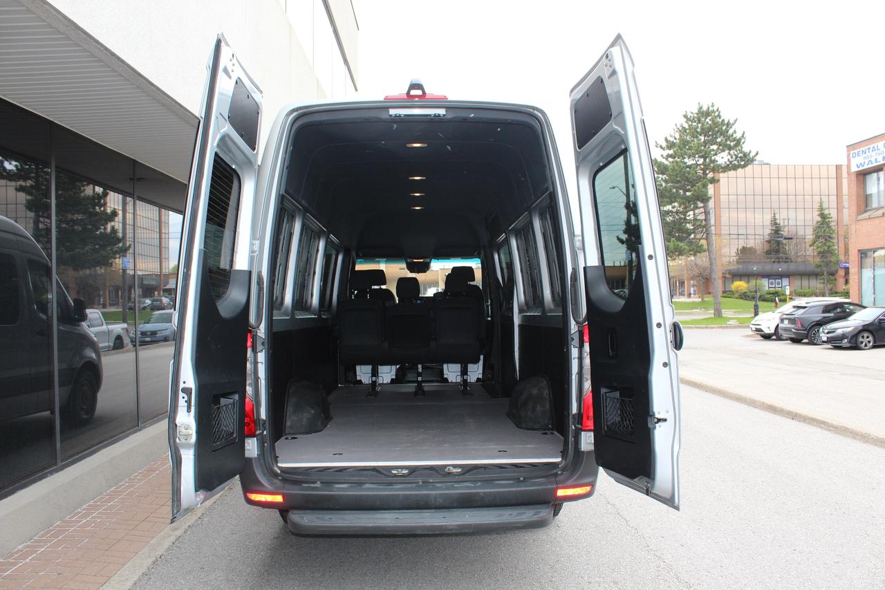 2023 Mercedes-Benz Sprinter CREW VAN" - "5 PASS" - "DIESEL" - "170 FULL SIZE Photo