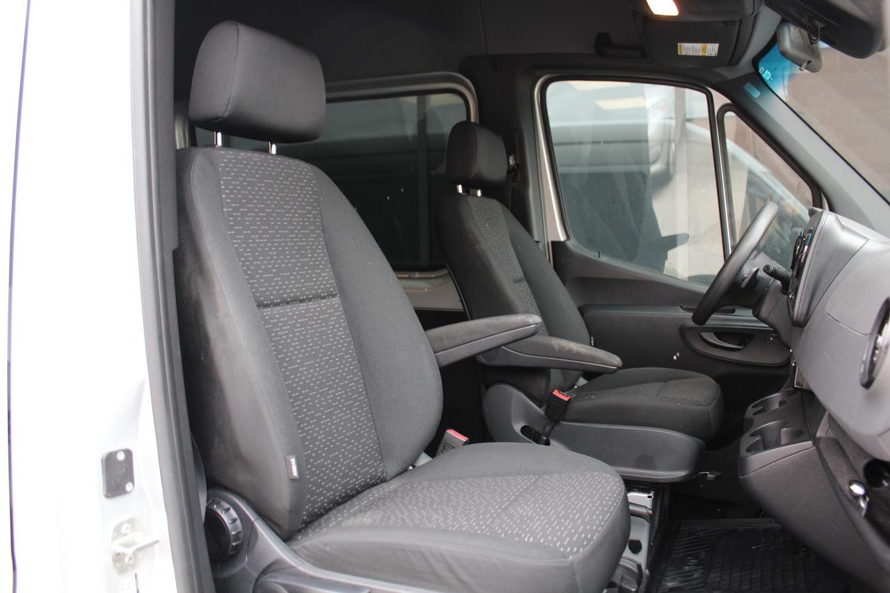 2023 Mercedes-Benz Sprinter CREW VAN" - "5 PASS" - "DIESEL" - "170 FULL SIZE Photo