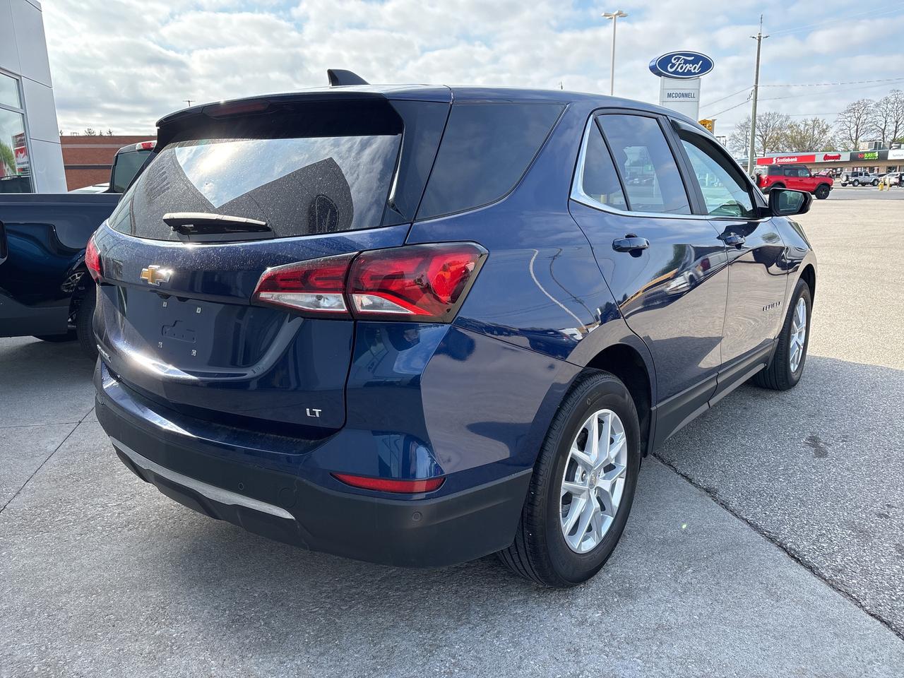 2022 Chevrolet Equinox LT Photo