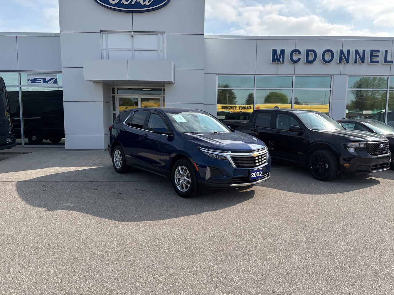 2022 Chevrolet Equinox LT Photo