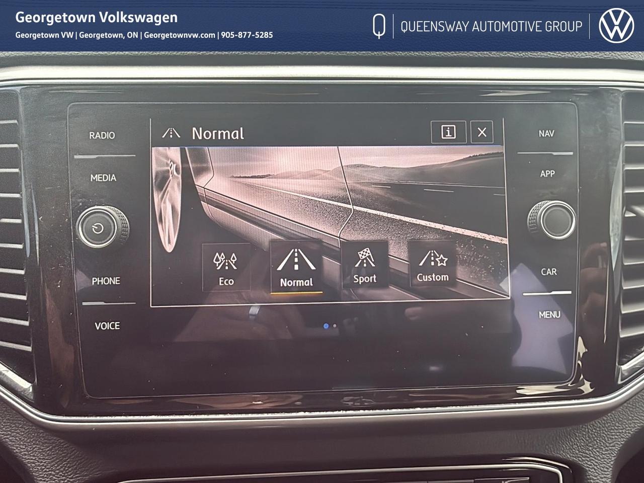 2018 Volkswagen Atlas Execline 4Motion Photo