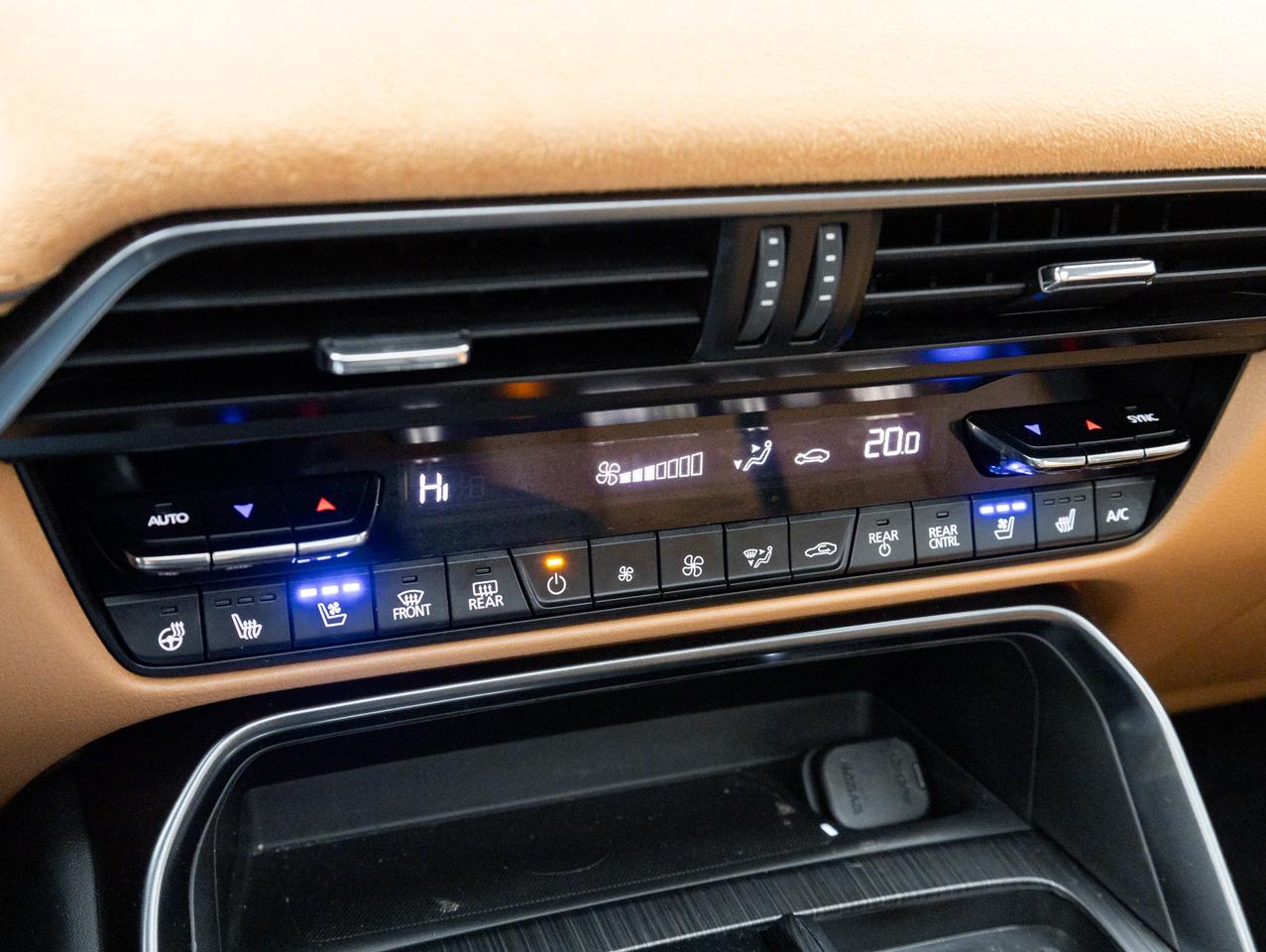 2024 Mazda CX-90 MHEV Signature   MHEV Inline-6   AWD   Top of the line Photo