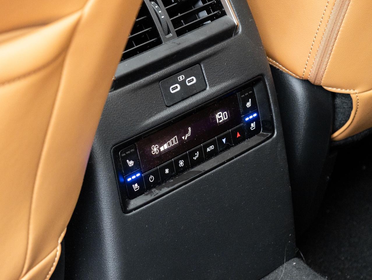 2024 Mazda CX-90 MHEV Signature   MHEV Inline-6   AWD   Top of the line Photo