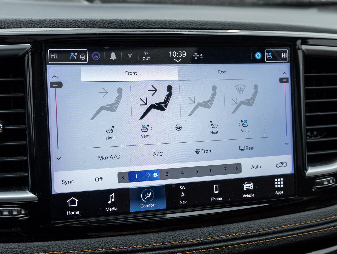 2023 Chrysler Pacifica Hybrid Pinnacle – Plug-In Hybrid   Loaded   Panoramic Roo Photo