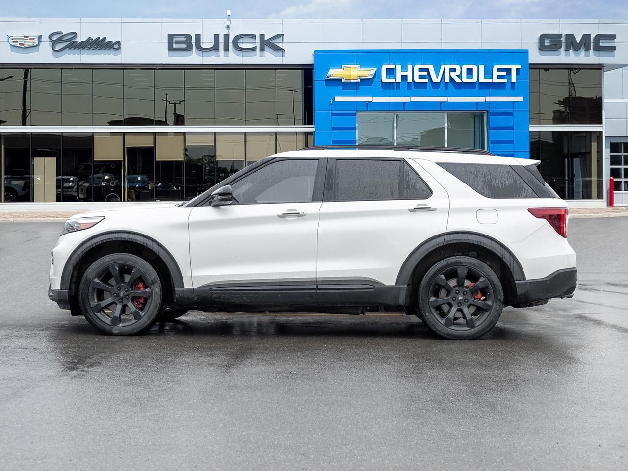 2022 Ford Explorer V6   Premium Package   CLEAN CARFAX Photo