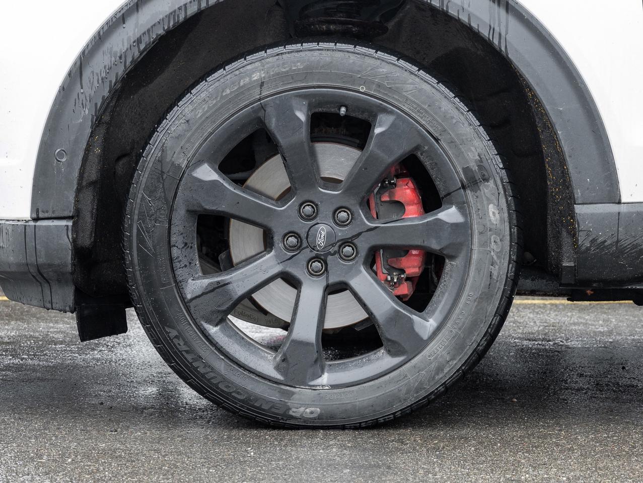 2022 Ford Explorer V6   Premium Package   CLEAN CARFAX Photo