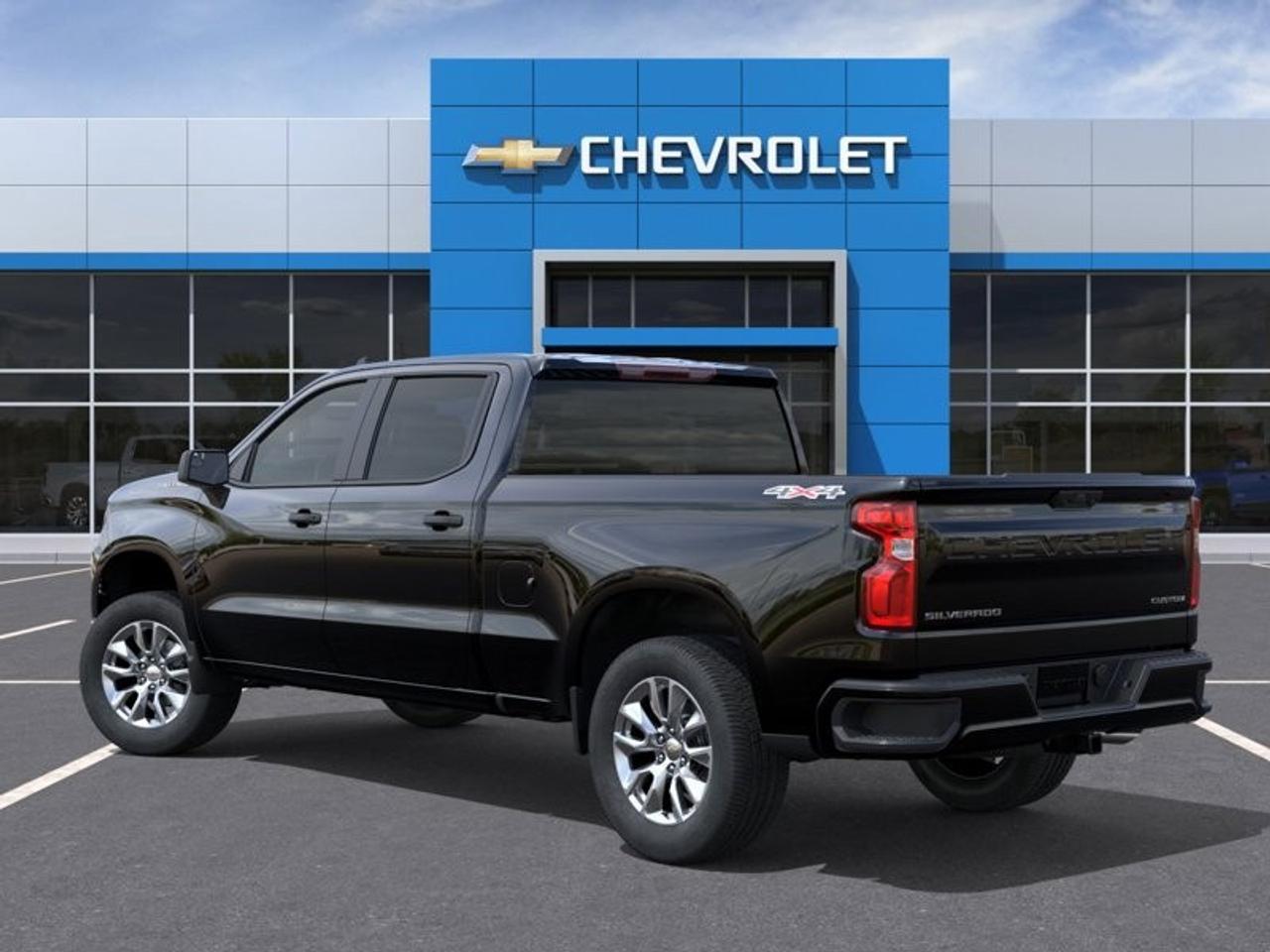 2026 Chevrolet Silverado 1500 Crew Cab Standard Box 4-Wheel Drive Custom Photo2