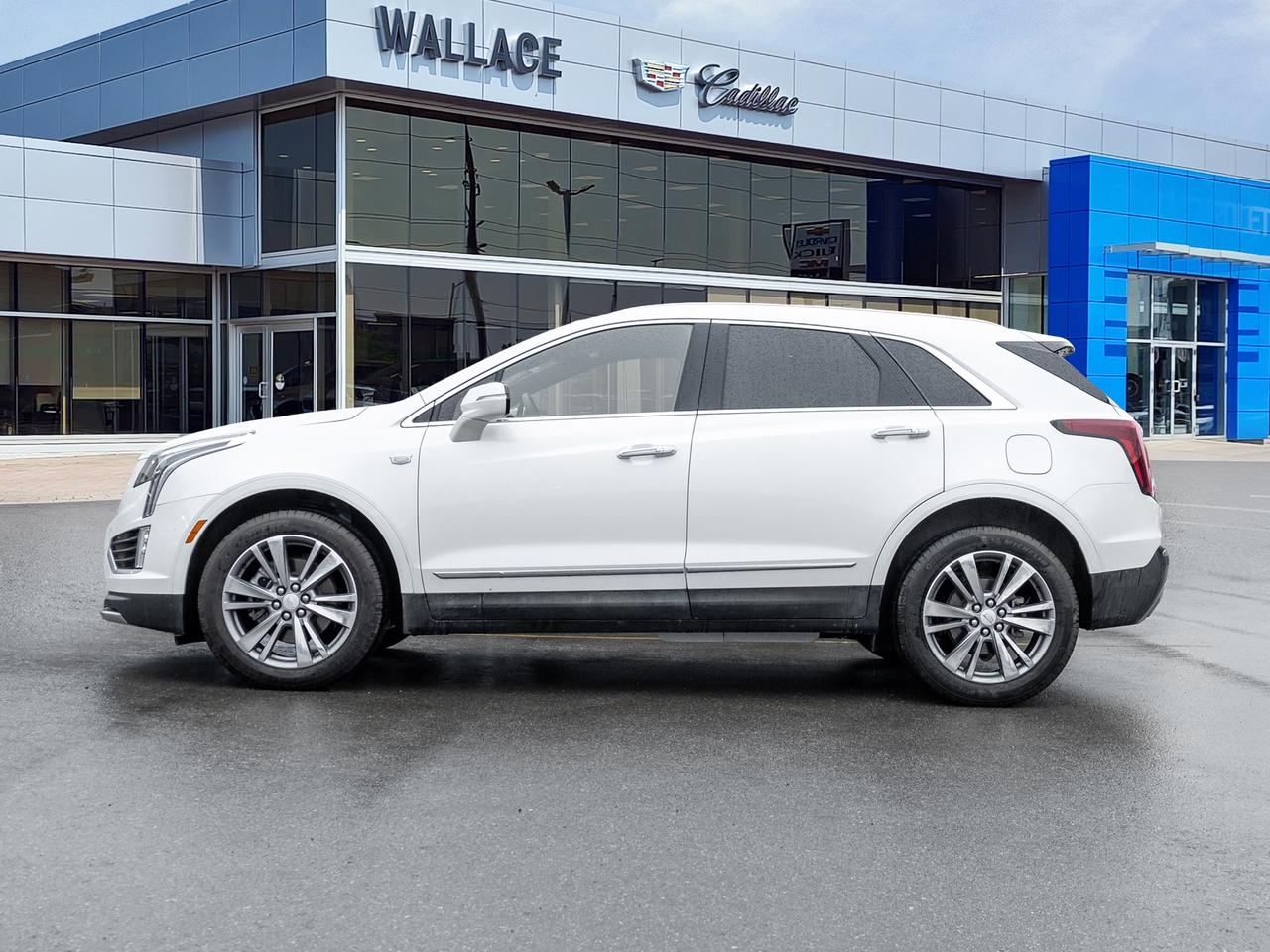 2025 Cadillac XT5 AWD 4dr Premium Luxury Photo2