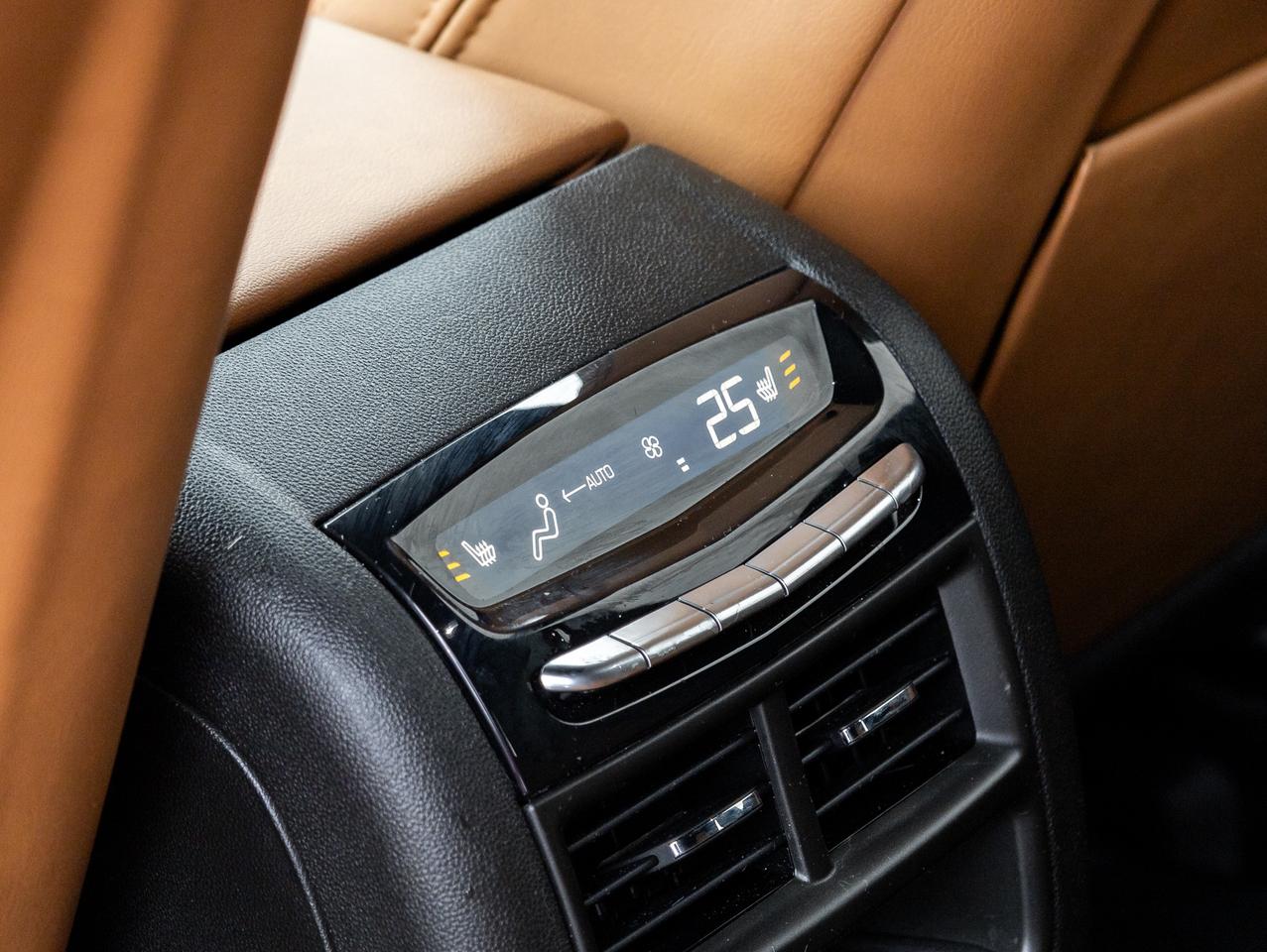 2025 Cadillac XT5 AWD 4dr Premium Luxury Photo