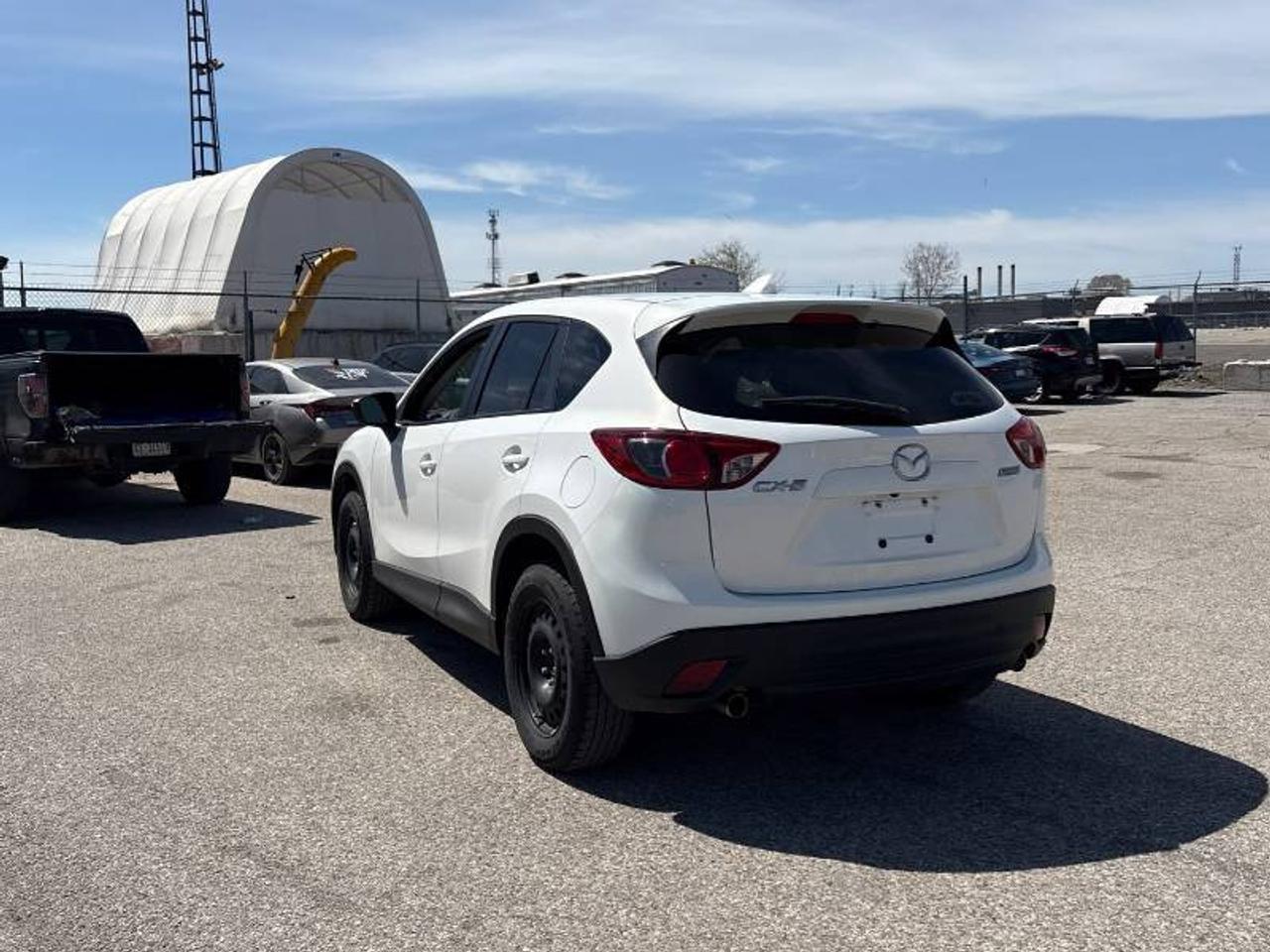 2016 Mazda CX-5 FWD l 2.5 l Auto l 4Cyl l GS l 2 Sets of Wheels Photo