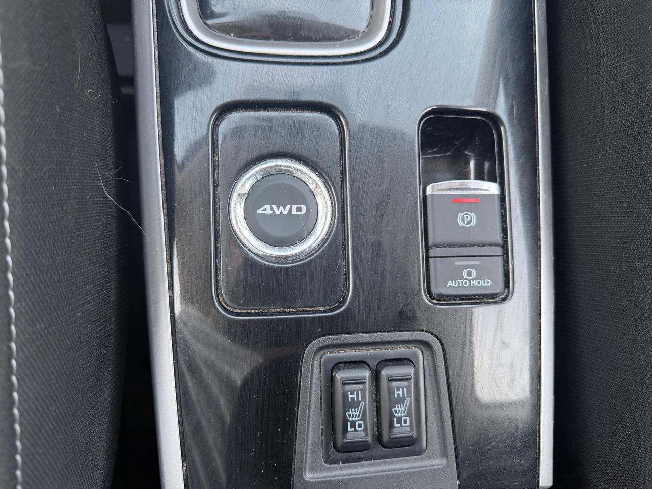 2018 Mitsubishi Outlander SE Photo