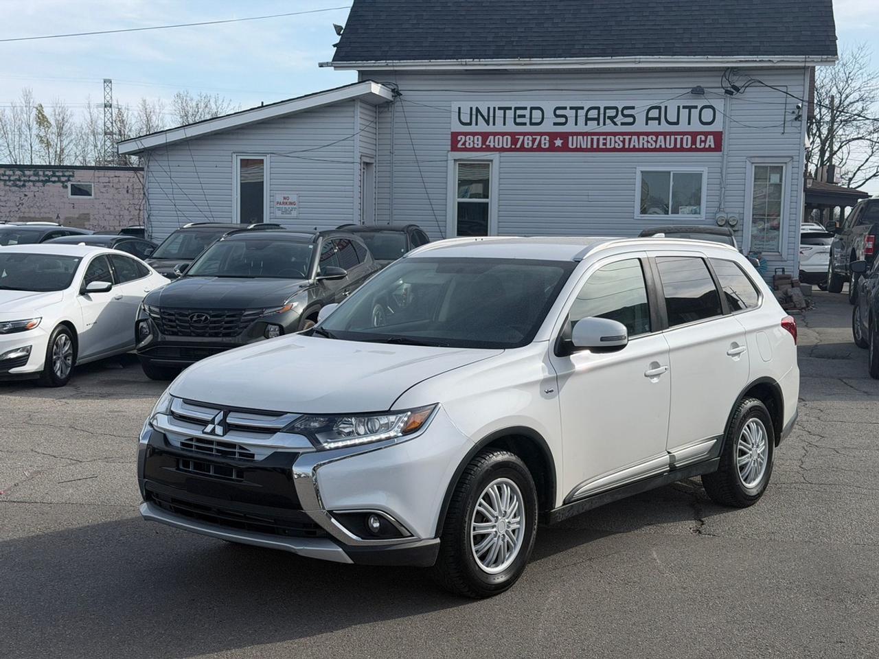 2018 Mitsubishi Outlander SE Photo0